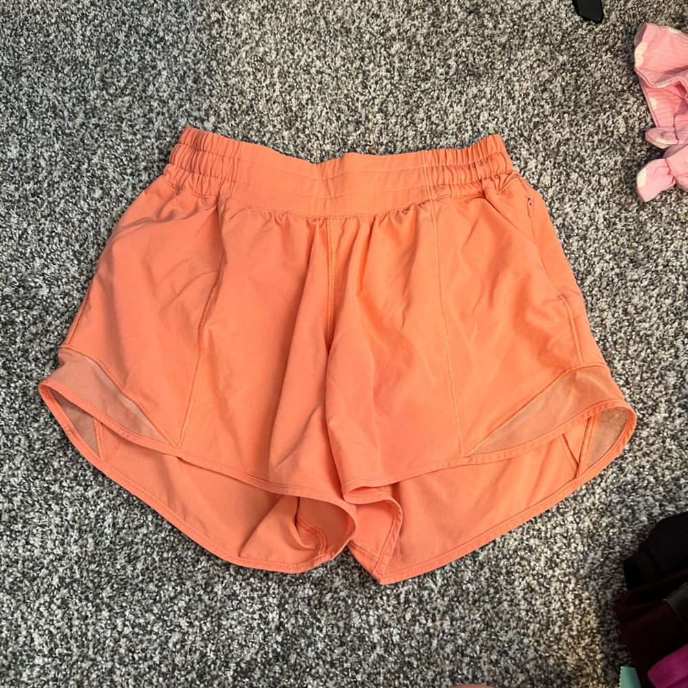 Lululemon hotty hot 2.5 inch inseam